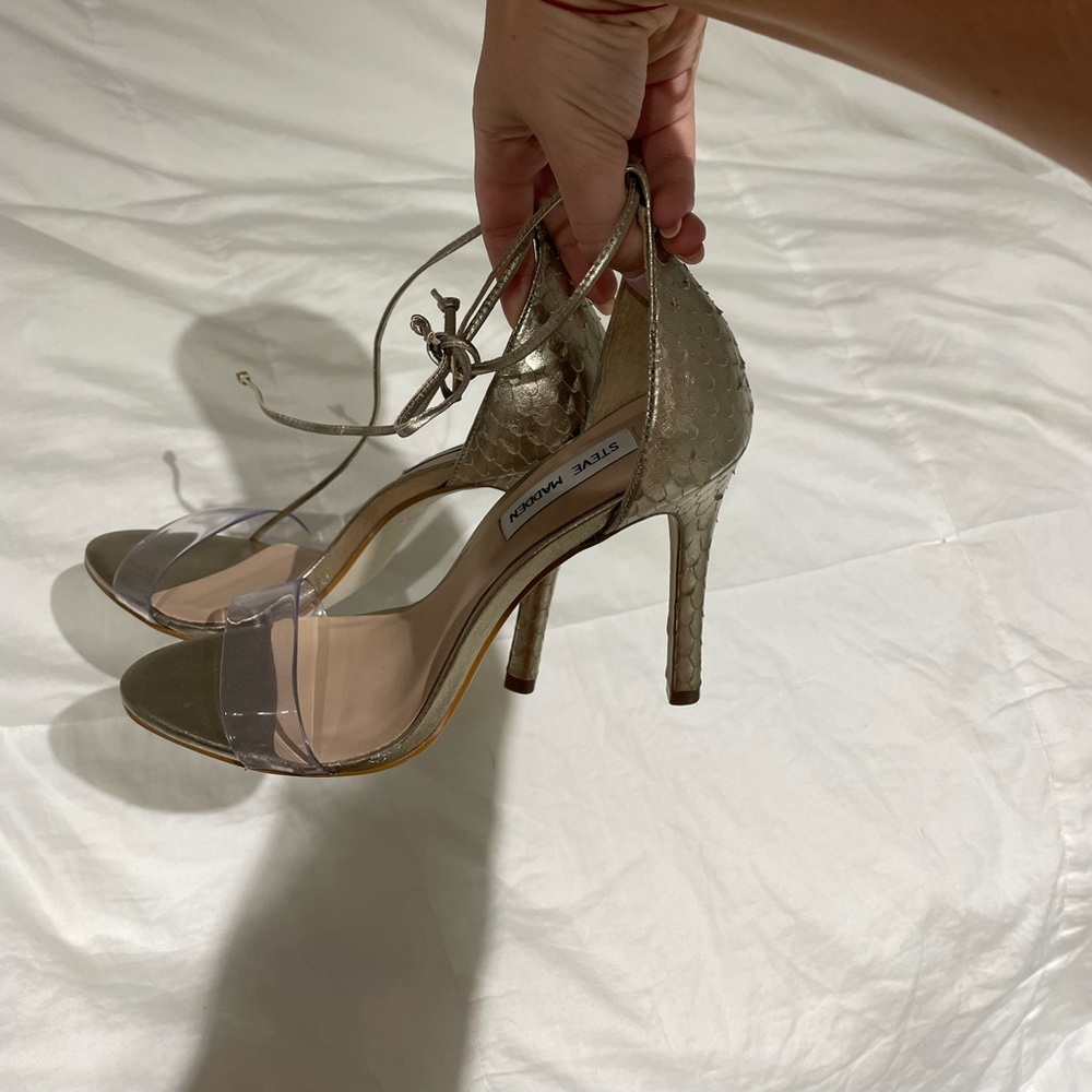 Steve Madden Gold Heels